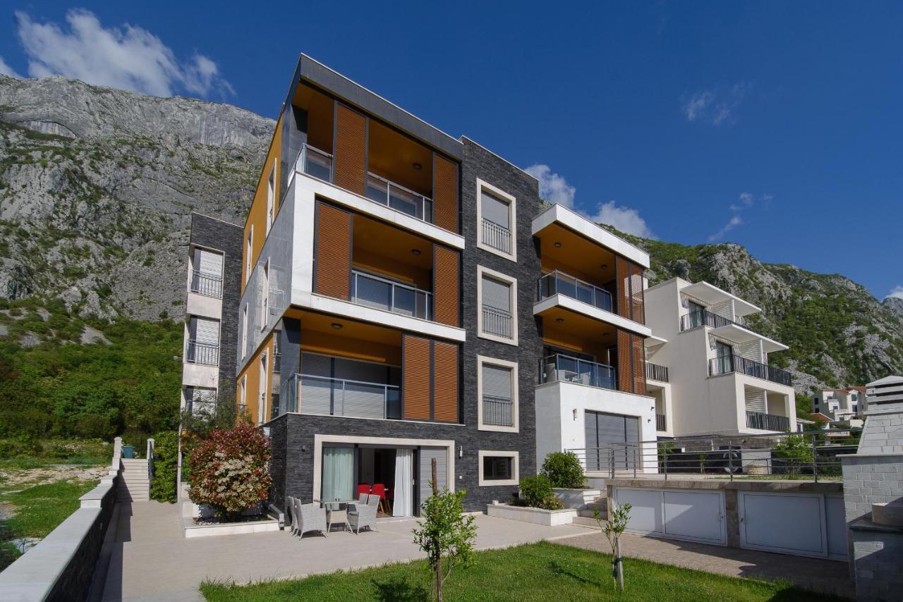 Apartments Casa Delone Kotor Exteriör bild