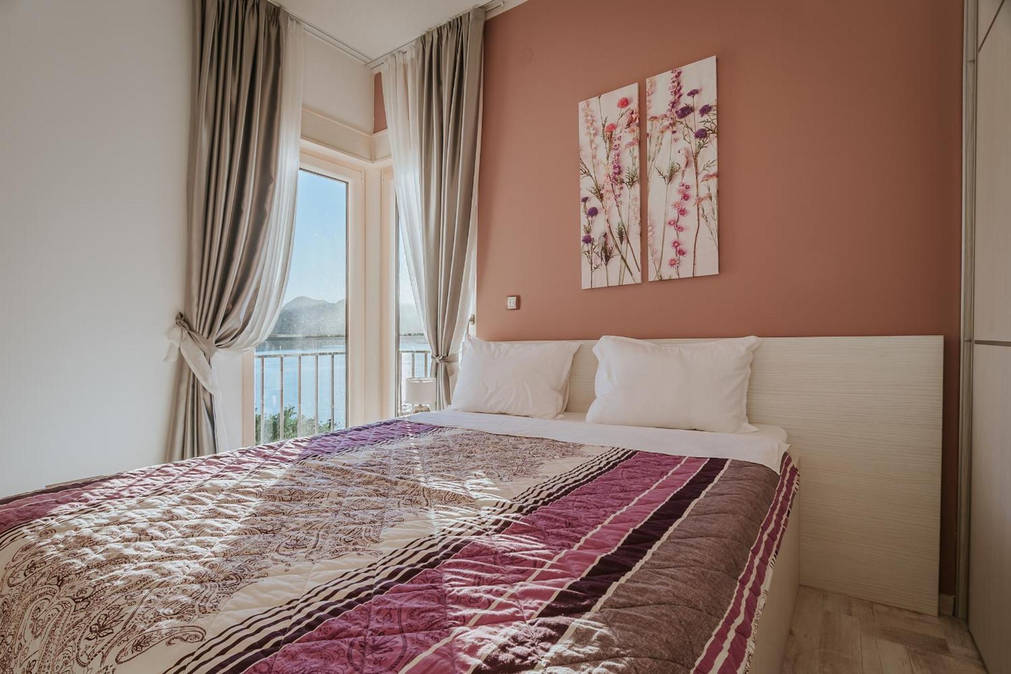 Apartments Casa Delone Kotor Rum bild